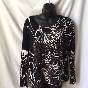 Gently used light sweater top